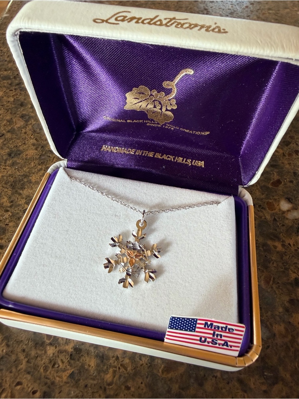 Landstrom’s Black Hills Gold Sterling Snowflake Pendant Necklace, Brand New